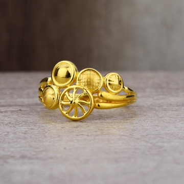 Ladies 22K Gold CZ Fancy Ring -LPR59