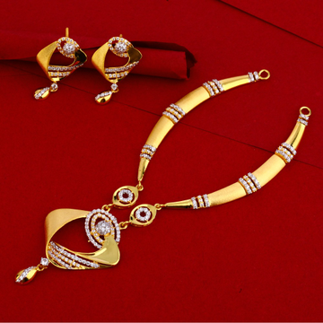 916 CZ Ladies' fancy Gold Necklace Set LN109