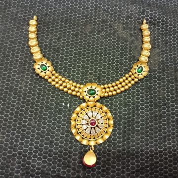 916 gold antique set by Kundan