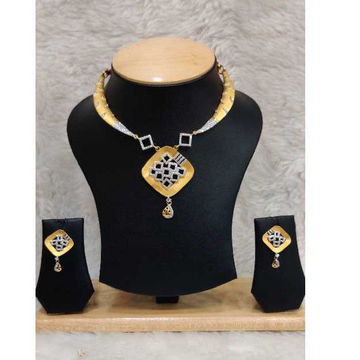 Buy quality Slider Necklace Set 916 Gold With Beads in Ahmedabad