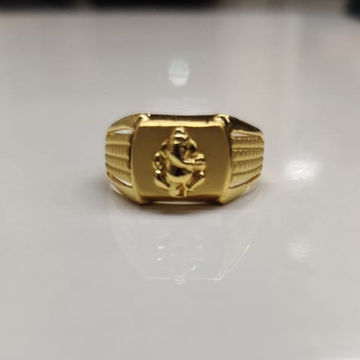 22 kt gold casing fency ladis ring by Aaj Gold Palace