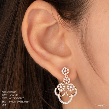 18K Gold Round Design Royal Diamond Earring