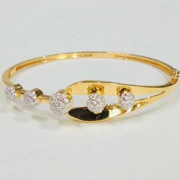 916 & 75 Gold Fancy Bracelet by 