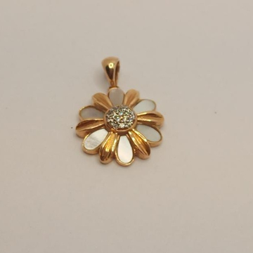 18k gold diamond pendant by 