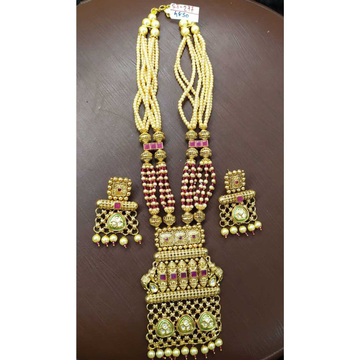 Beautiful Kundan And Golden Necklace Set#856