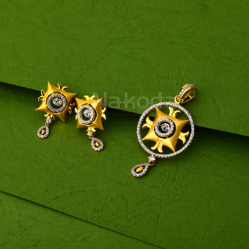 916 Gold CZ Hallmark Ladies Designer Pendant Set F...