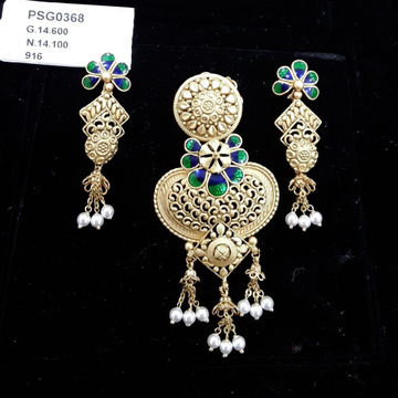 22KT Yellow Gold Ethnic Meenakari Beautiful Pendan...