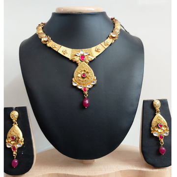 916 Gold Stylish Necklace Set PJ-1596 by Parshwa Jewellers