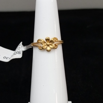 fancy ring by Aaj Gold Palace