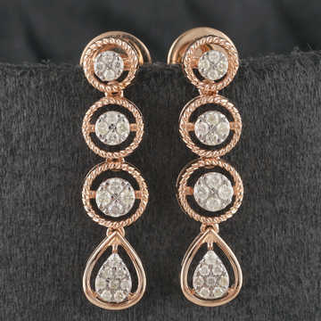 18Kt Gold Modern Diamond Earring by 