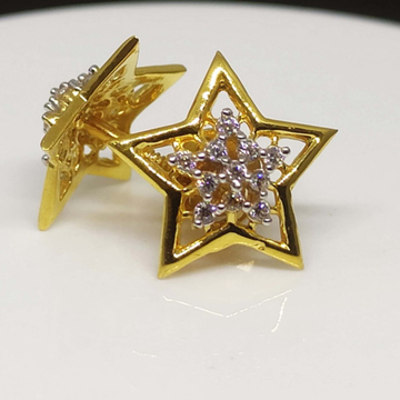 22kt gold star shape simple design earring  by 