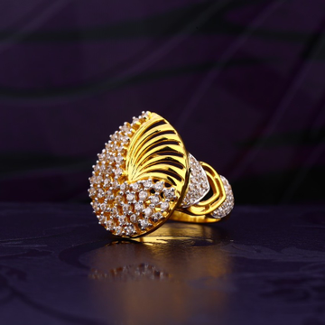 Spellbinding 18 Karat Dual Gold And Diamond Finger Ring