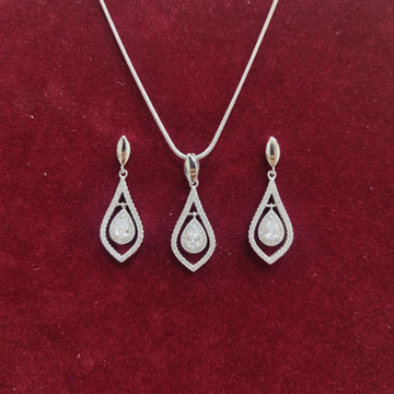 925 silver chain hanging diamond pendant set by 
