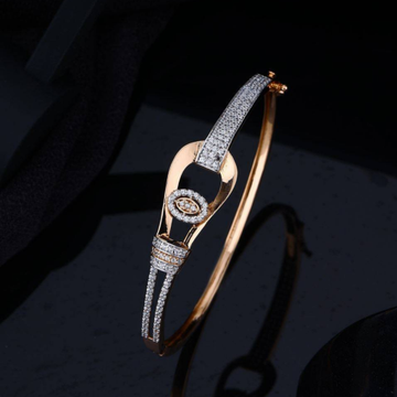 22k Gold Exclusive Dimond Sitting Ledies Bracelet by 
