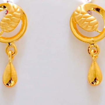 22 kt gold casting earrings by Aaj Gold Palace