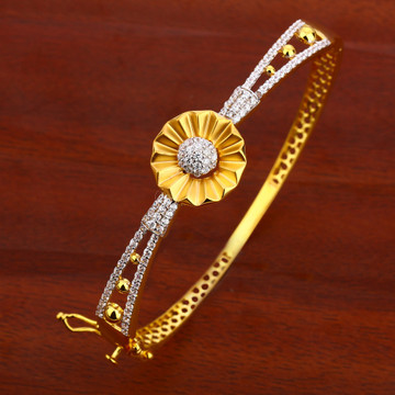 750 Gold Womens Delicate Hallmark Kada Bracelet LK...