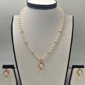 White cz and pearls pendent set with oval pearls mala jps0172