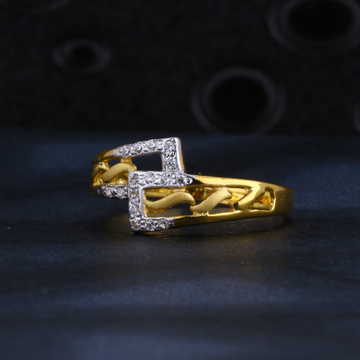 22CT Gold Hallmark Ladies Ring LR1529