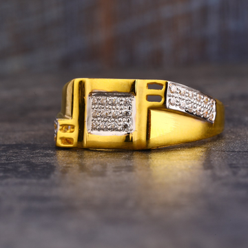 916 Gold CZ Classic Men's Ring MR601