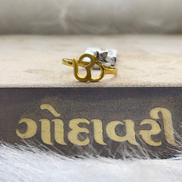 916/ 22k gold casting ring by Shree Godavari Gold Palace