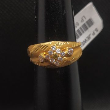 diamond gold ring by S.P. Jewellers