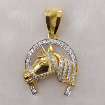 916 Gold Fancy Gent's Horse Pendant
