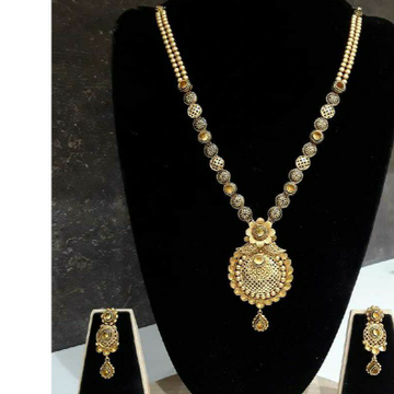 916 Gold Beaded Jadtar Long Necklace Set by 