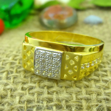 916 gold cz diamond jali work gents ring