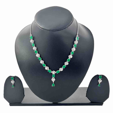 Iqra Diamonds Green Emerald Necklace Set – AG'S