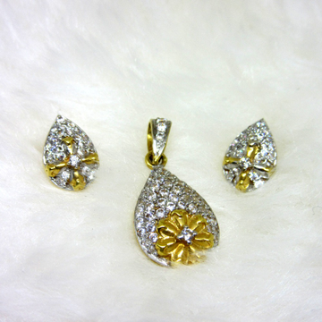 DailyWear Pendent Set by 
