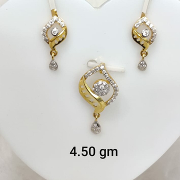 Daily wear Cz pendant set by 