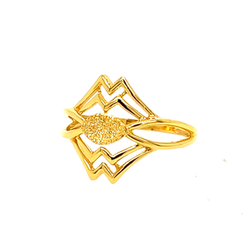 22k Gold Plain Frill Twill Ring by 