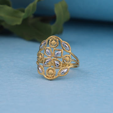 Gold Plain ladies ring by 
