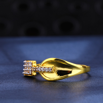 22kt gold ladies gorgeous cz diamond  ring lr612