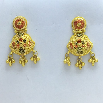 designed fancy gold earrings by 