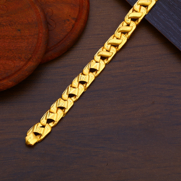 916 Exclusive Gold Bracelet for men MPB155