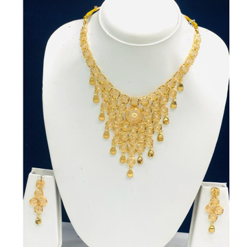 916 Gold Light Weight Necklace Set by 