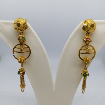 22 kt 916 gold plain hanging earrings by Zaverat