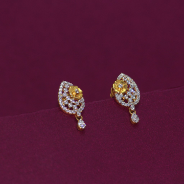 22KT Hallmarked Leaf Shape Earring by Simandhar Jewellers