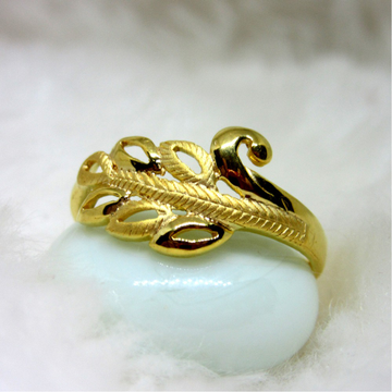 Moh Intricate Statement Peacock Ring - Shyle