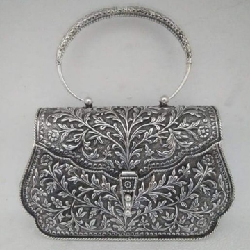 sling bag Silver Antique Purse at Rs 40000/piece in Jaipur | ID: 26396045333