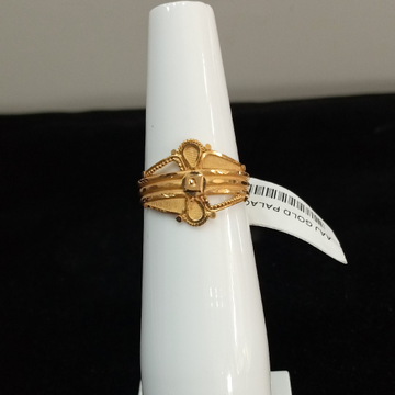 fancy ring by Aaj Gold Palace