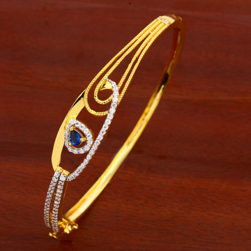 750 Gold Ladies Stylish Kada Bracelet LKB135