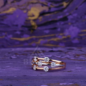 gold fancy Ring by 