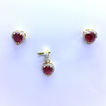 FANCY GOLD STONE PENDANT SET by 