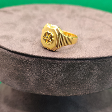 916 gold fancy gents ring by 