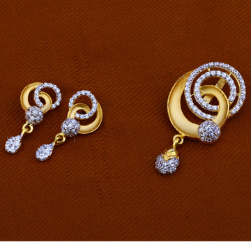 916 Gold Cz  sTYLISH Pendant Set FPS63