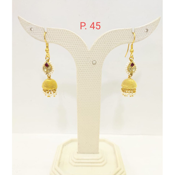 Gold tone kundan with hanging Pearl jhumka Earring...