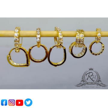 18 carat gold earrings RH-ER568