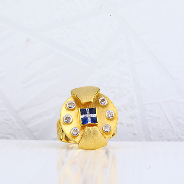 18kt Gold Italian Ladies Ring LIR42